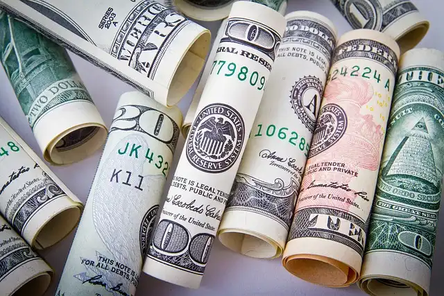 Fed Rate Cut: Debates, Uncertainty, and Economic Outlook