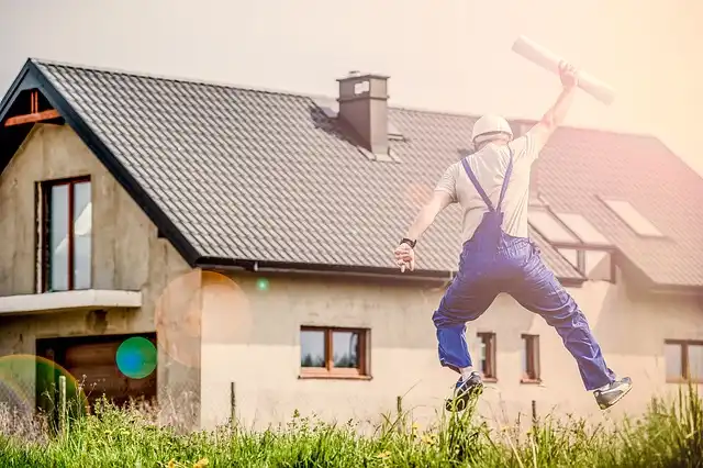 Housing Market Slowdown: Builder Confidence Declines