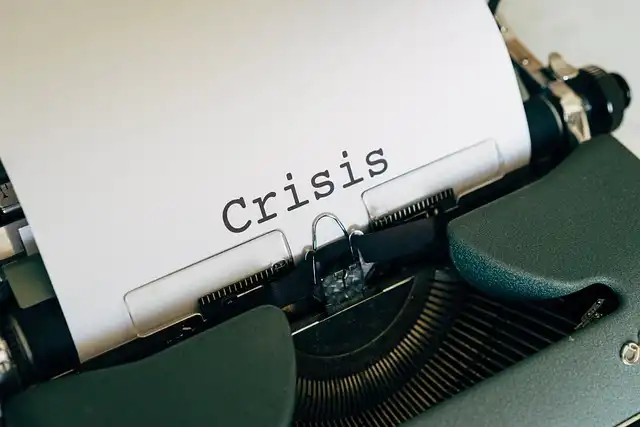 UK Housing Market Crisis: Chain Failures & Reforms